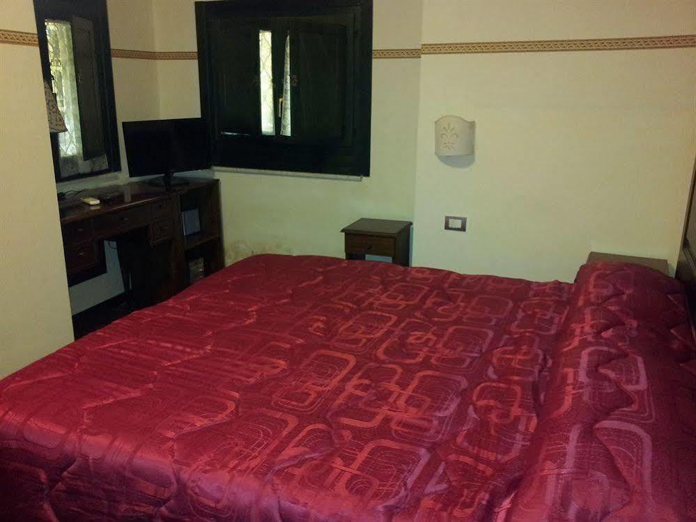 Central Rooms Il Re CTA Exterior foto